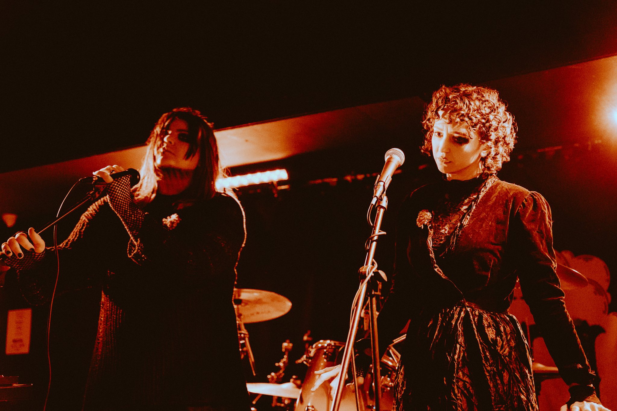 An Explosion of Rage and Hurt with an Intro of Disco and Drag: Mrs Frighthouse at the Banshee Labyrinth