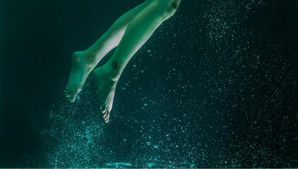 Swansong for a Drowning&nbsp;Girl